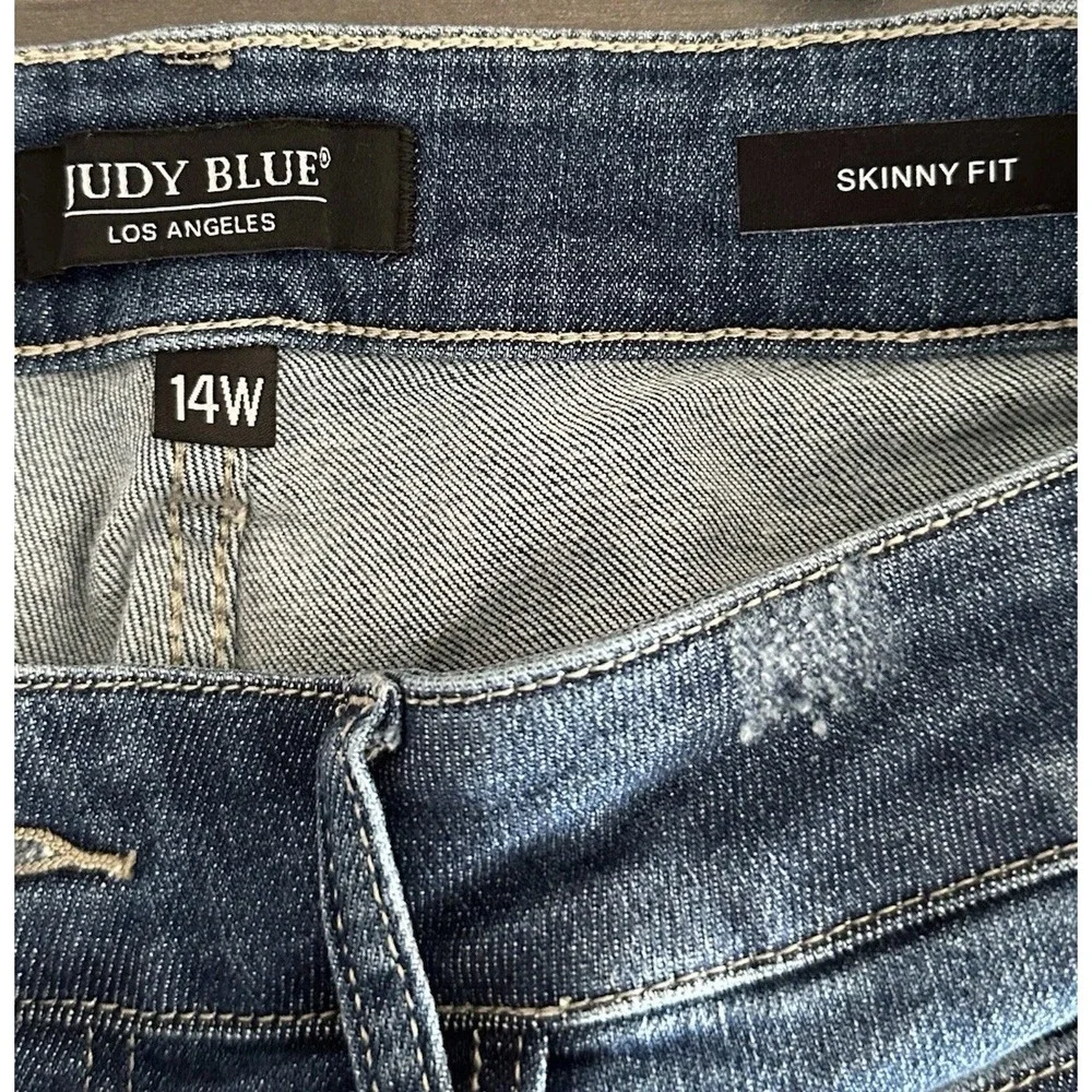 Judy‎ Blue Womens 14W Skinny Jeans Distressed Raw Hem Stretch Denim Blue Casual